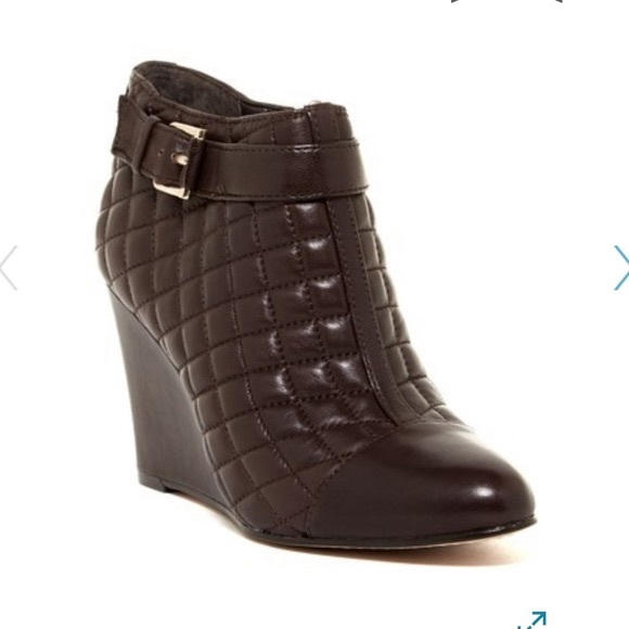 Vince Camuto Shoes - Vince Camuto Loore Quilted Leather Booties